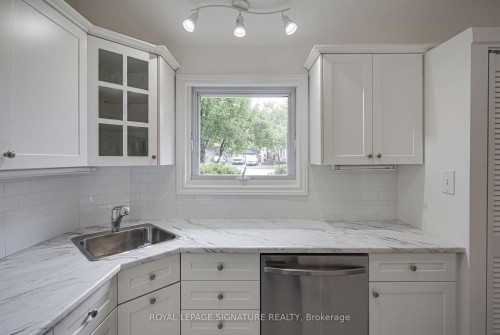 16 Burdock Lane, Toronto, ON 