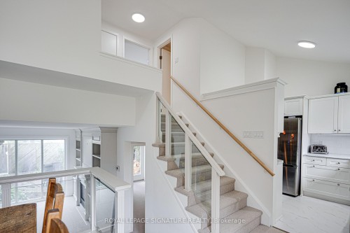 16 Burdock Lane, Toronto, ON 