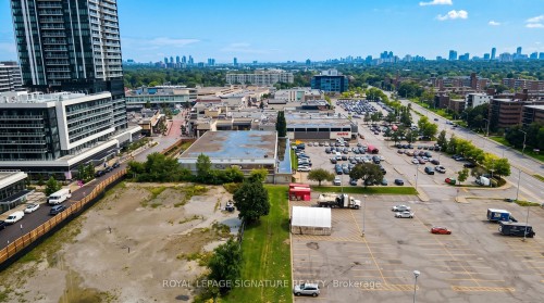 16 Burdock Lane, Toronto, ON 