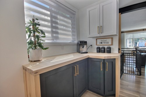 Kitchen - 33 Av. Richelieu, Rouyn-Noranda, QC 
