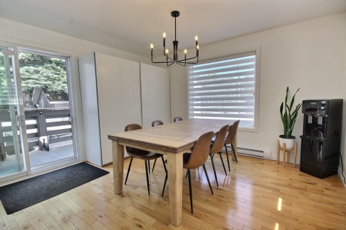 Dining Room - 33 Av. Richelieu, Rouyn-Noranda, QC 