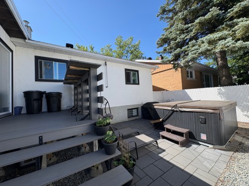 Back of Structure - 33 Av. Richelieu, Rouyn-Noranda, QC 