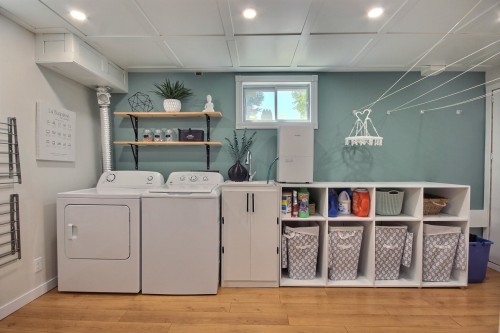 Laundry - 33 Av. Richelieu, Rouyn-Noranda, QC 