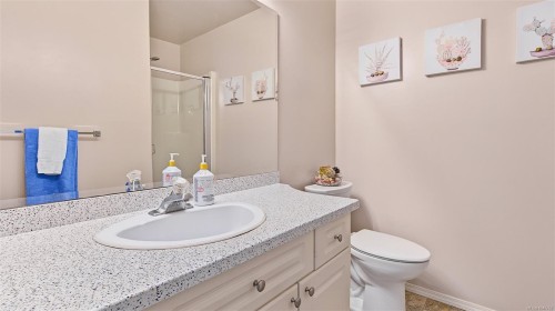 #104B-3000 Oak St, Chemainus, BC 