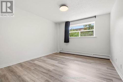 201 - 2411 New Street, Burlington, ON 