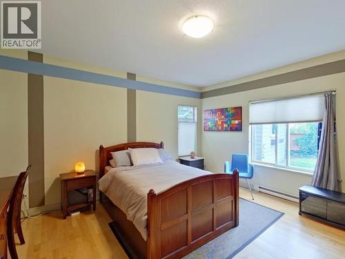 6929 Retaskit Crt, Powell River, BC 