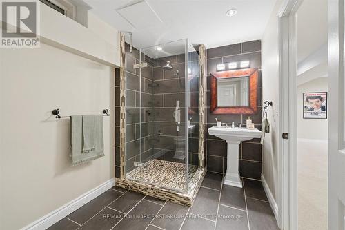 9 Pebblebrook Crescent, Whitby, ON 