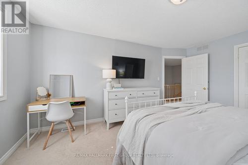 9 Pebblebrook Crescent, Whitby, ON 