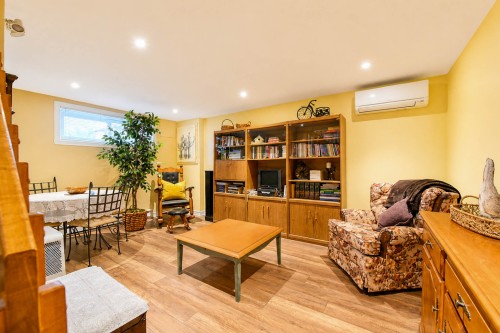 Family Room - 999 22E Avenue, Laval (Fabreville), QC 