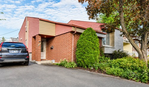 Parking - 999 22E Avenue, Laval (Fabreville), QC 