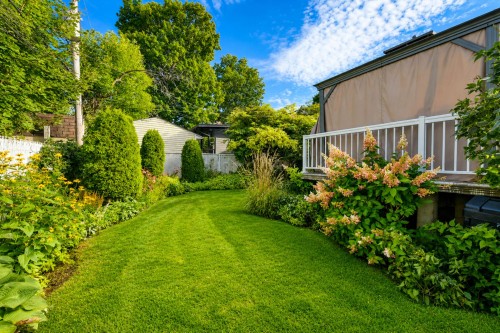 Courtyard - 999 22E Avenue, Laval (Fabreville), QC 
