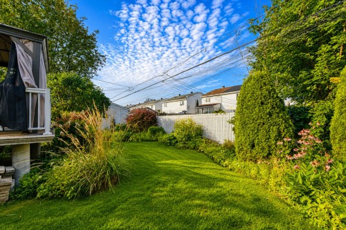 Courtyard - 999 22E Avenue, Laval (Fabreville), QC 