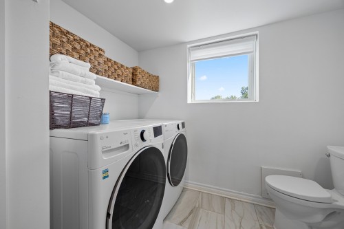 Salle de lavage - 850 Rue Main, Hudson, QC 