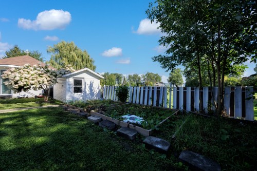 Jardin - 850 Rue Main, Hudson, QC 