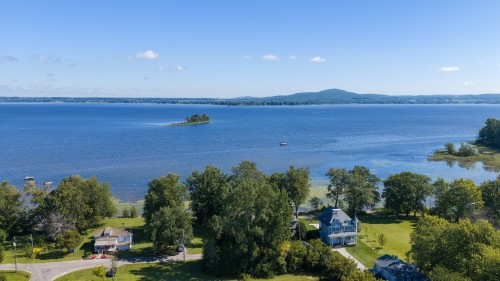 Photo aérienne - 850 Rue Main, Hudson, QC 
