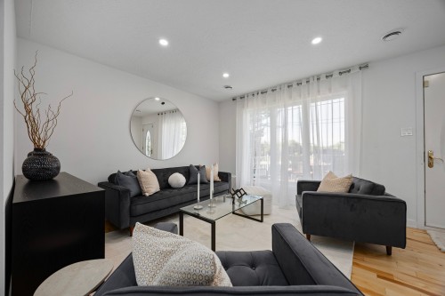 Salon - 850 Rue Main, Hudson, QC 