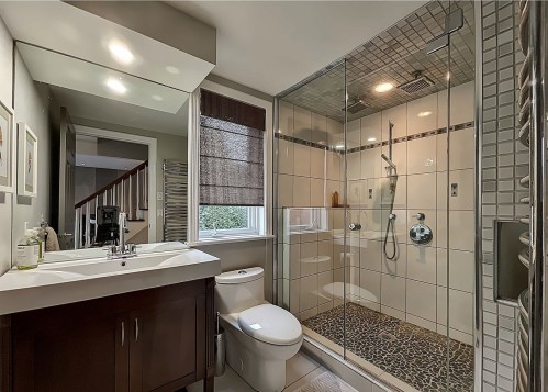 Salle de bains - 129 Rue Du Paul, Lanoraie, QC 