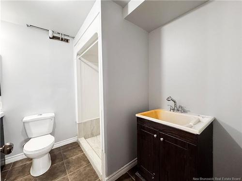 146 Ivy Rd, Moncton, NB 