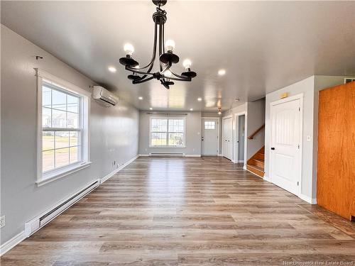 146 Ivy Rd, Moncton, NB 