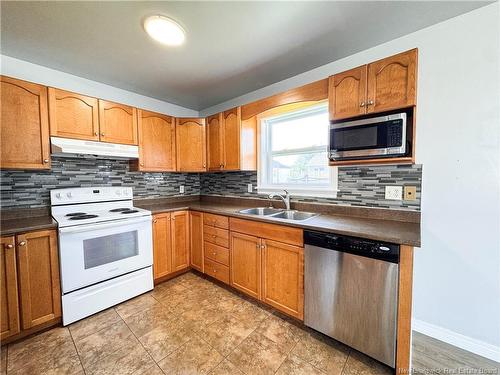 146 Ivy Rd, Moncton, NB 