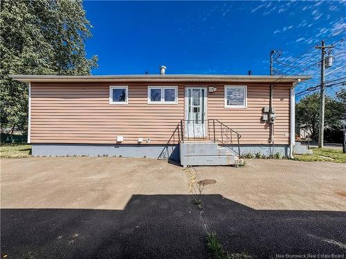 118 Cedar St, Moncton, NB 