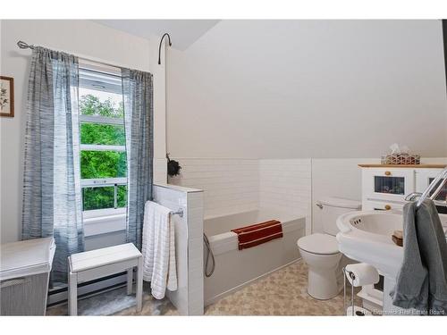 185 Canada St, Fredericton, NB 