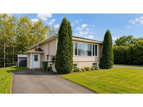 1075 Daniel Dr, Bathurst, NB 