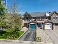 26 CAPE BRETON COURT  Richmond Hill, ON L4E 3W4