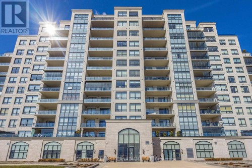 605 - 240 VILLAGE WALK BOULEVARD  London North (North R), ON N6G 0P6