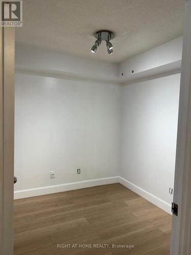 2015 - 153 BEECROFT ROAD , Toronto, Ontario M2N 7C5 3