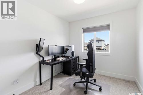 175 Rosewood Boulevard E, Saskatoon, SK 
