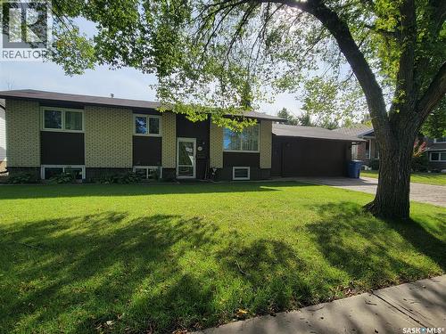 2212 95th STREET  North Battleford, SK S9A 3K5