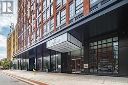 820 - 608 RICHMOND STREET W  Toronto, ON M5V 0N9