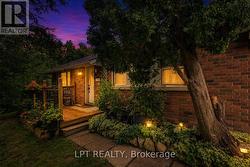 98 DON MOR DRIVE Newmarket, ON L3Y 1G7