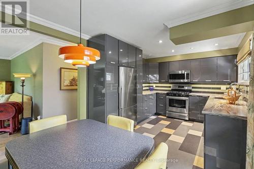 1147 Parkway Drive, Ottawa, ON 
