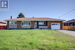 9 Maple  Capreol, ON P0M 1H0