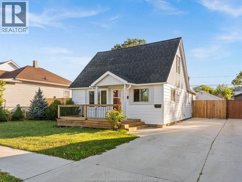 1540 ST. LUKE ROAD  Windsor, ON N8Y 3N3