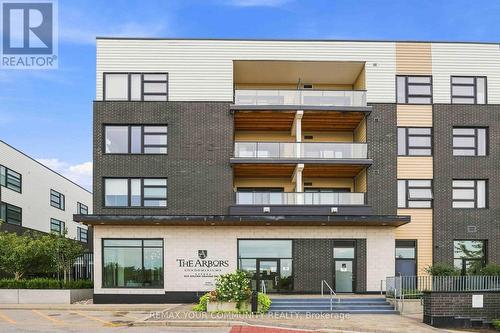 238 - 555 WILLIAM GRAHAM DRIVE  Aurora, ON L4G 4H9