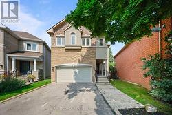 5519 WINDY HILL COURT  Mississauga, ON L4Z 3W4