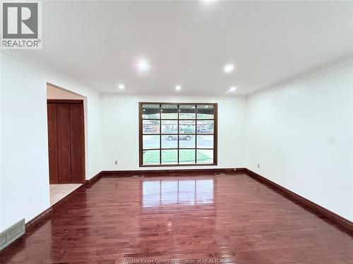 9495 Beachdale Unit# UPPER , Windsor, Ontario N8R 1S4 3