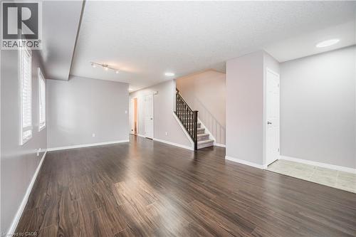 224 Jessica Crescent Unit# B, Kitchener, ON 