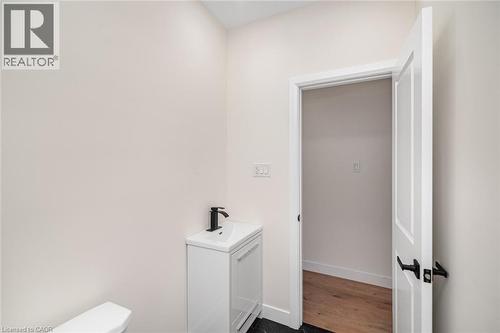 60 William Street, Hamilton, ON 
