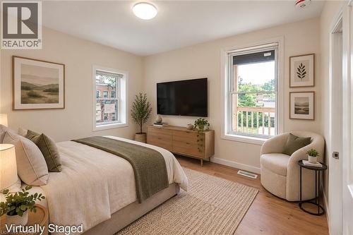 60 William Street, Hamilton, ON 