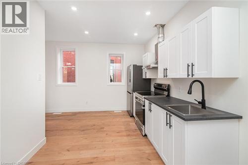 60 William Street, Hamilton, ON 