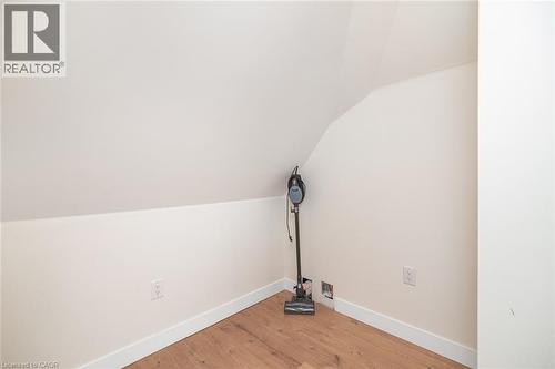 60 William Street, Hamilton, ON 