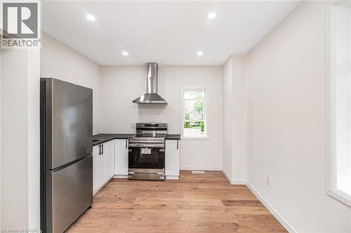 60 William Street, Hamilton, ON 