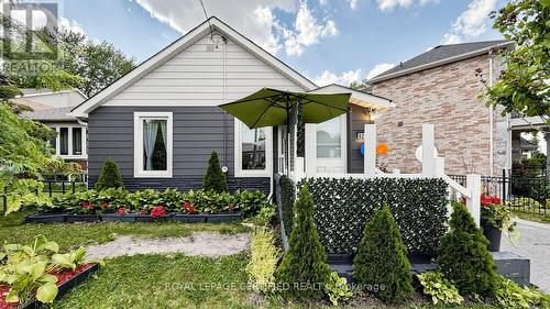922A Danforth Road, Toronto, ON 