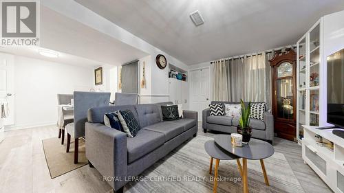 922A Danforth Road, Toronto, ON 