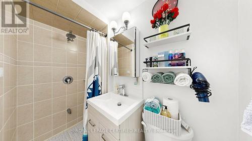 922A Danforth Road, Toronto, ON 