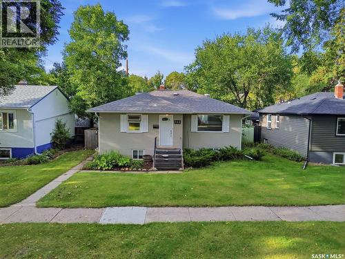 723 4Th Street E, Saskatoon, SK 